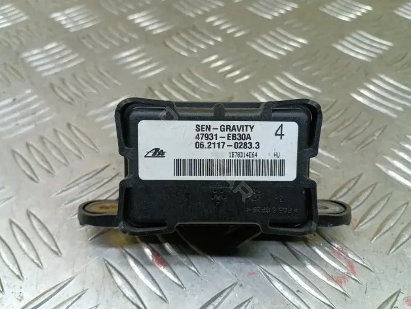 Датчик ускорения 47931EB30A