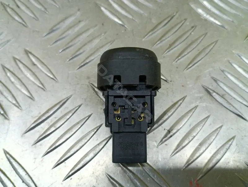 Кнопка аварийки 25290EA000