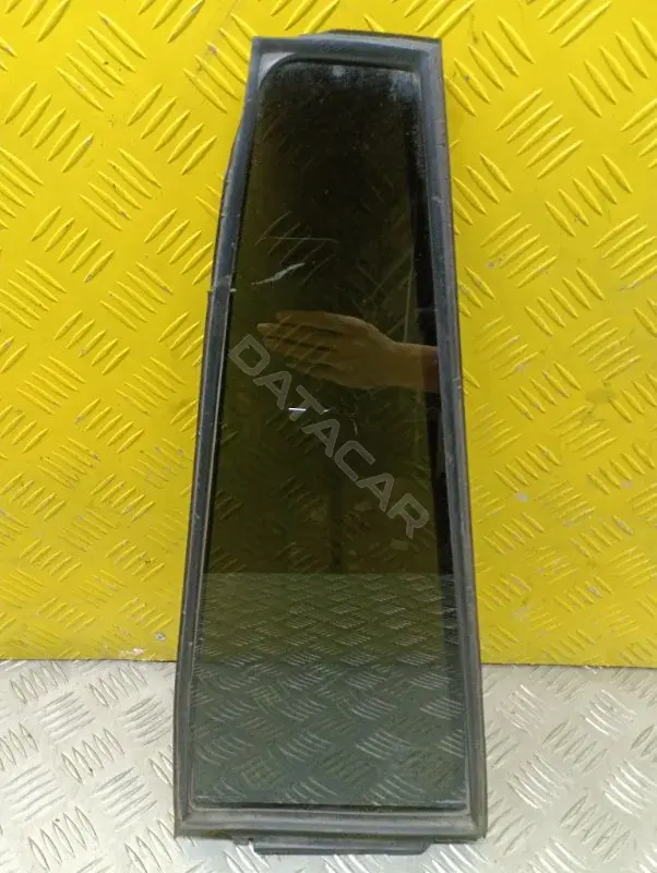 Стекло двери 6812460350