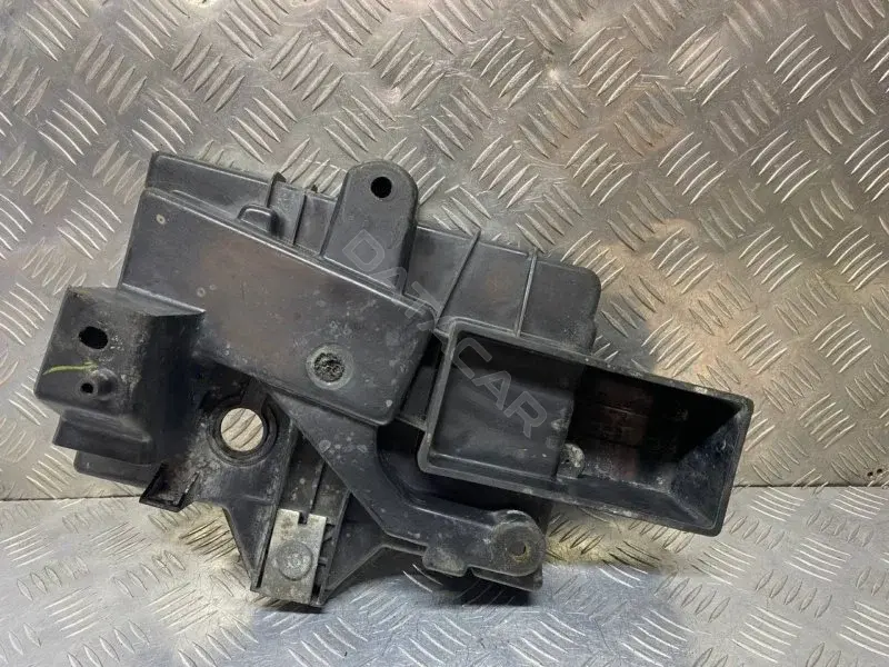 Полка аккумулятора 64577T