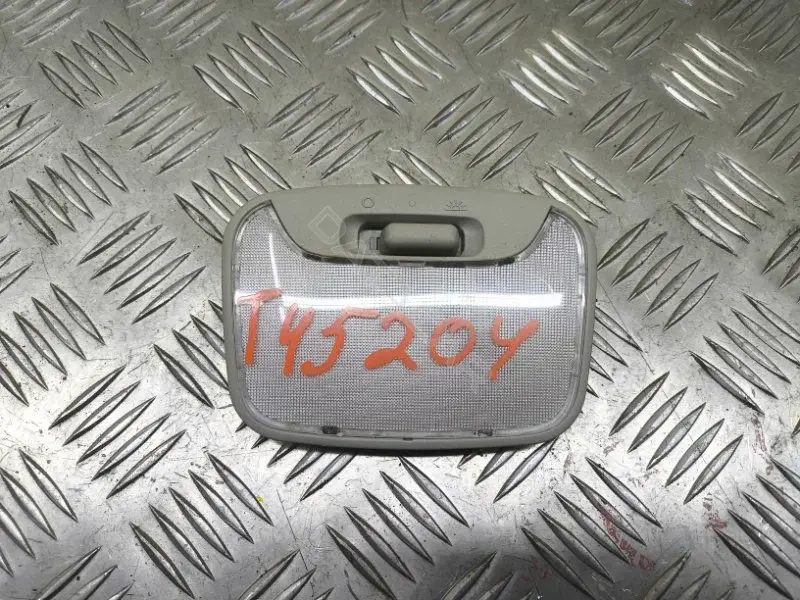 Плафон освещения салона 8401A135ZZ