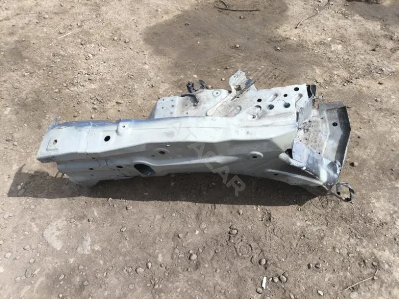 Лонжерон 64100EB330