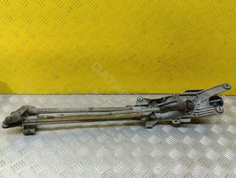 Трапеция стеклоочистителя 8250A125