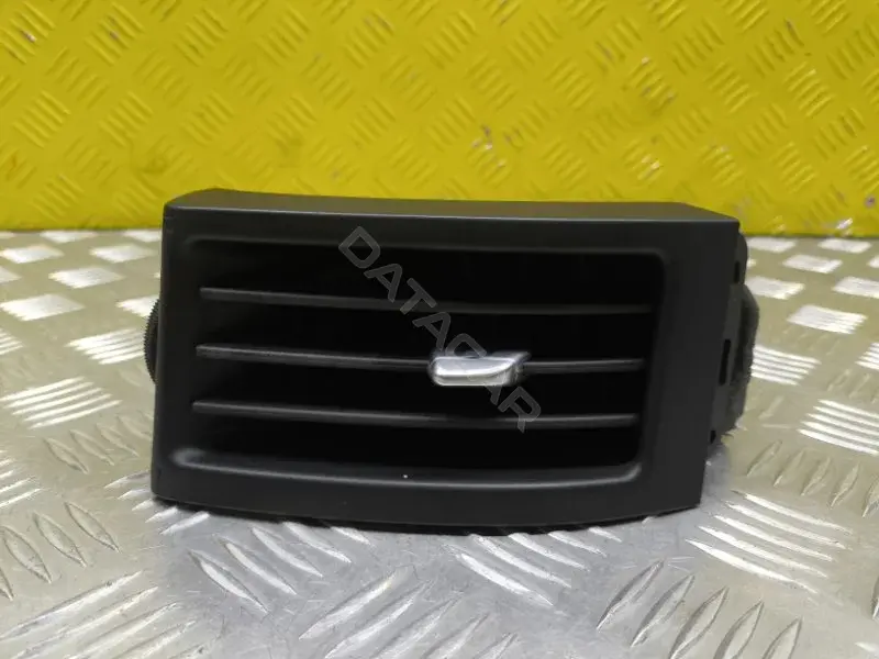 Дефлектор обдува салона LR032935