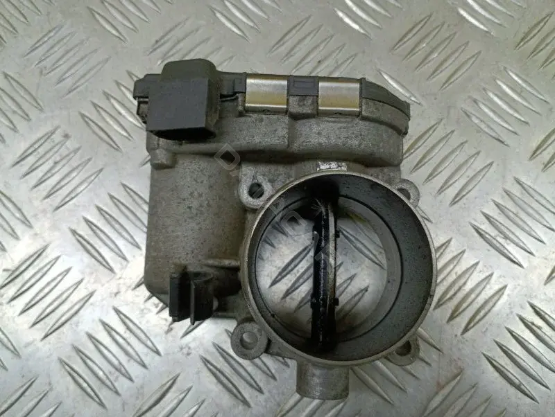 Дроссельная заслонка BK2Q9E926AC