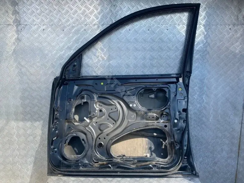 Дверь 5700B530