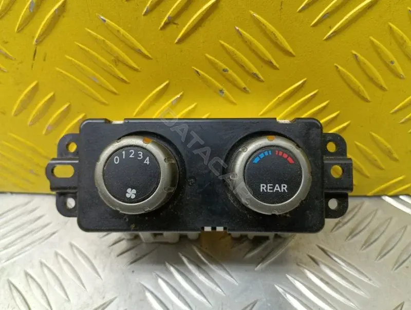 Блок управления климат-контролем 27501EA600