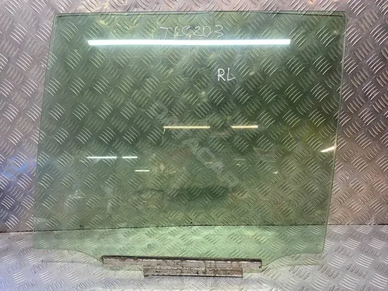 Стекло двери 6811460300