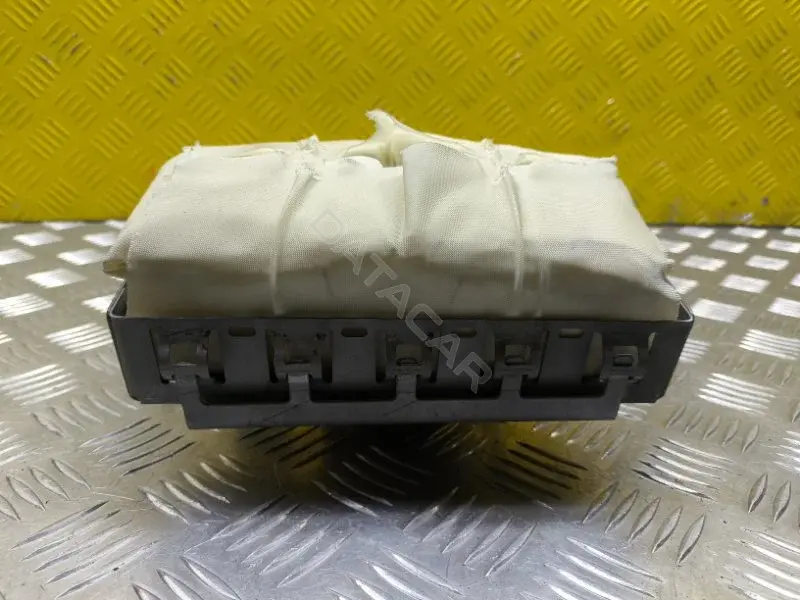 Подушка безопасности MN123966XA