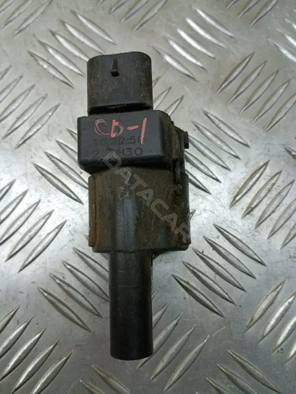 Катушка зажигания 12573190