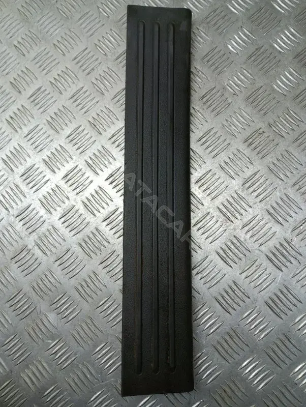 Накладка на порог AB392113200AAW
