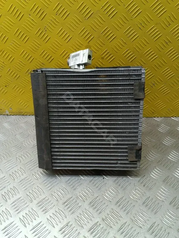 Испаритель кондиционера 27280EB31A