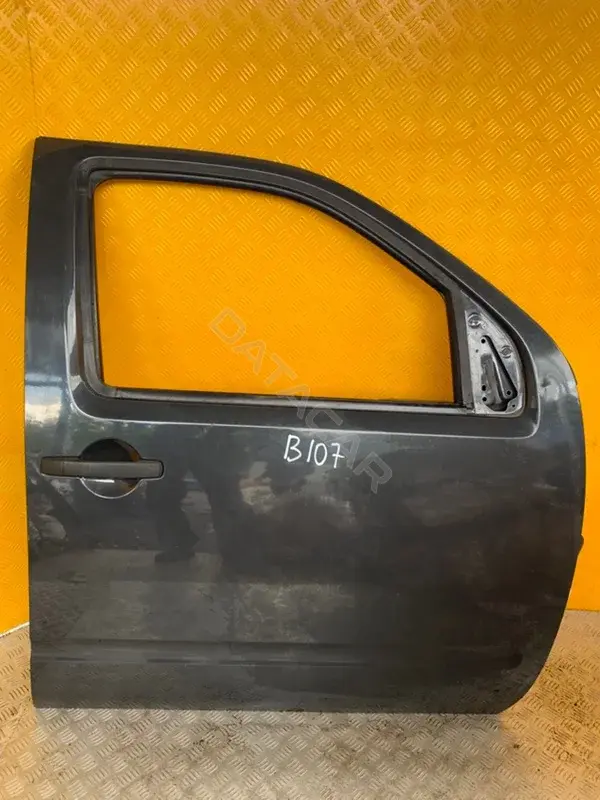 Стекло двери 80300EB310