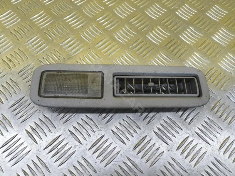 Плафон освещения салона MR962022ZZ