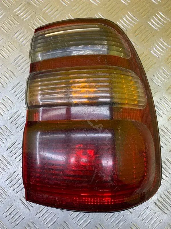 Задние фонари 8155060560