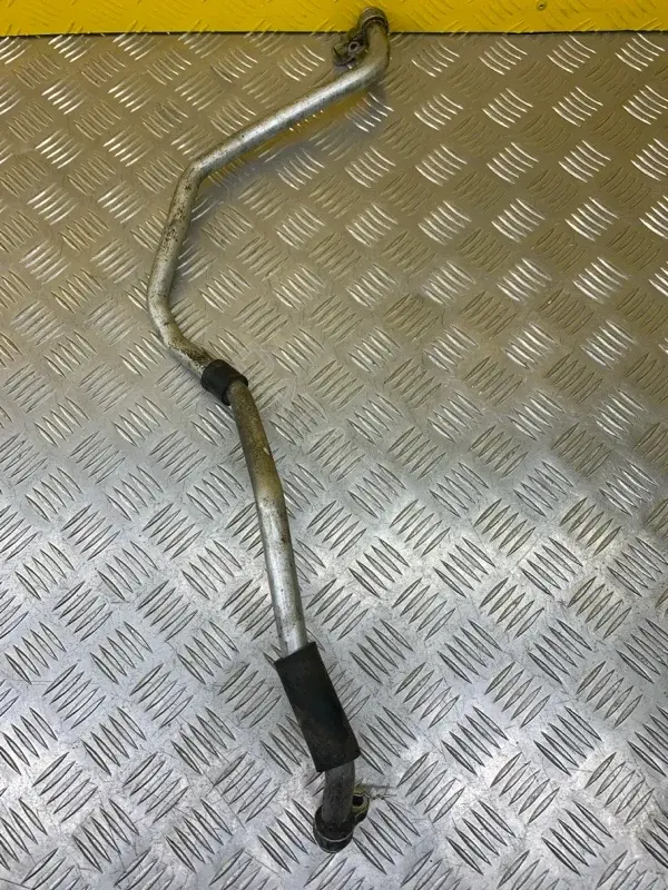Трубка кондиционера MN123623