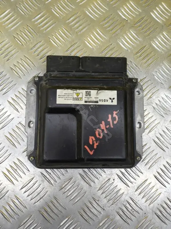 Блок управления двигателем 1860B578