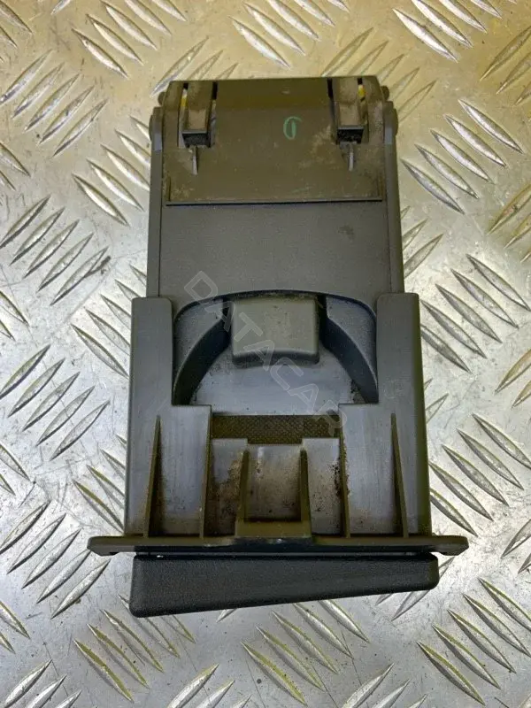 Подстаканник 556150K010