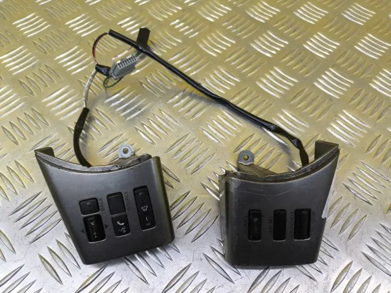 Кнопки руля 25550EB300