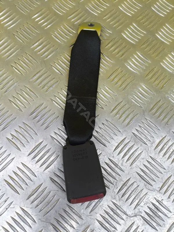 Замок ремня безопасности 89842EB302
