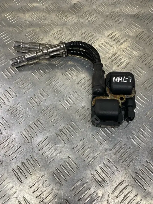 Катушка зажигания A0001587803