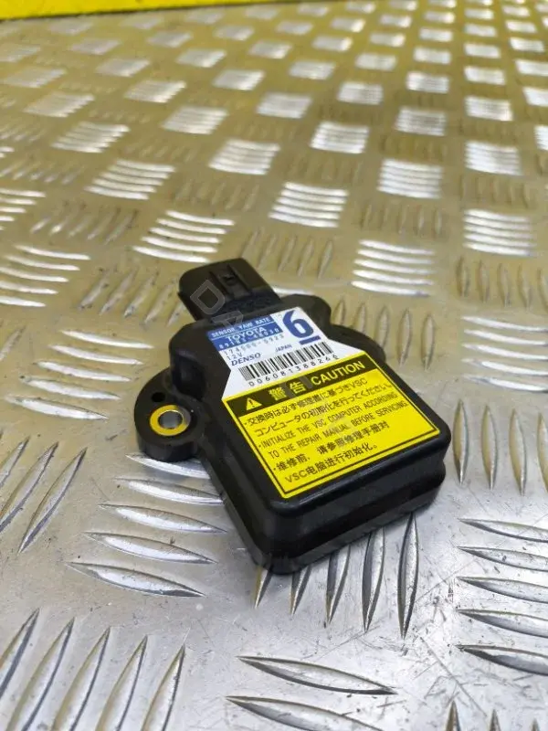 Датчик ускорения 8918348030