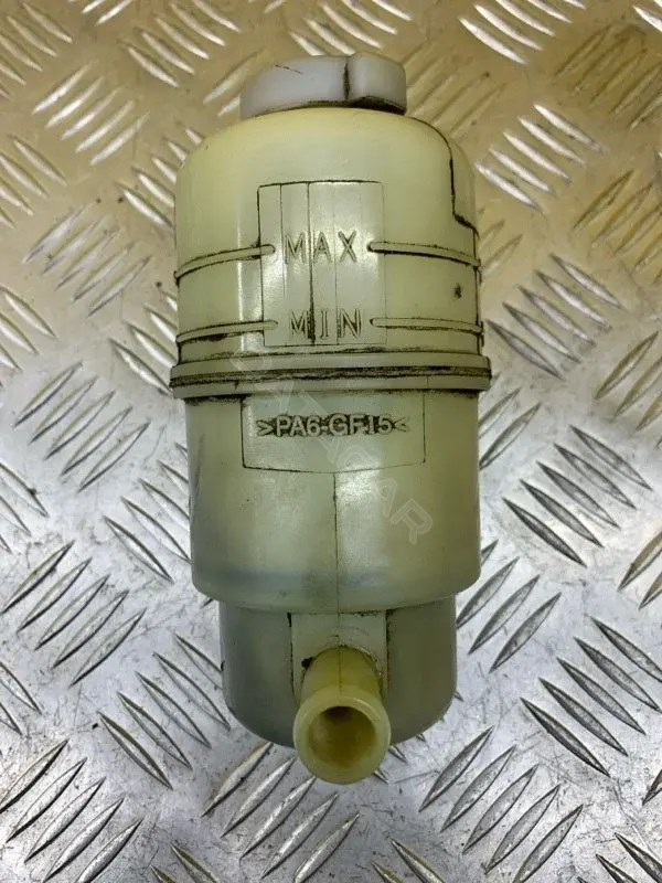 Бачок гидроусилителя MR995028