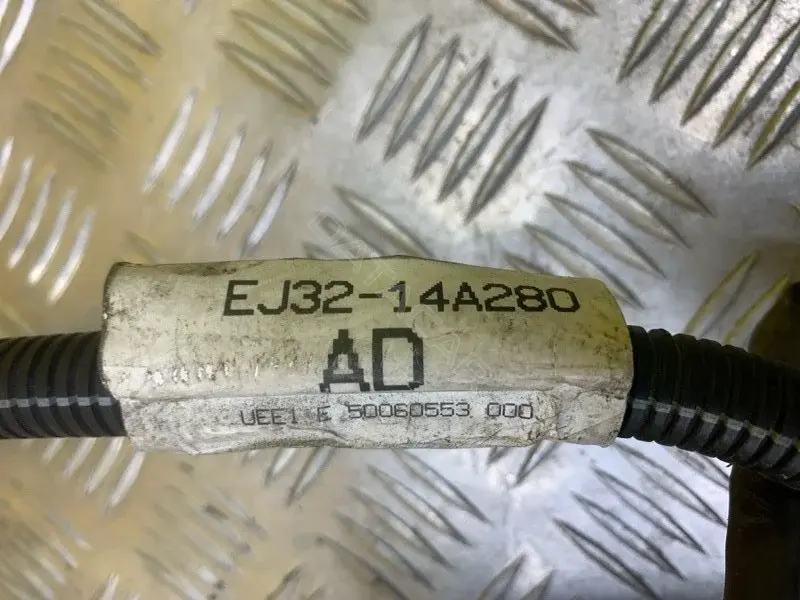 Клемма аккумуляторная EJ3214A280AD