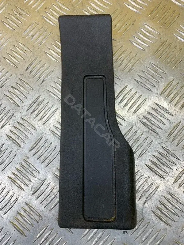 Накладка на порог BJ3213244AE