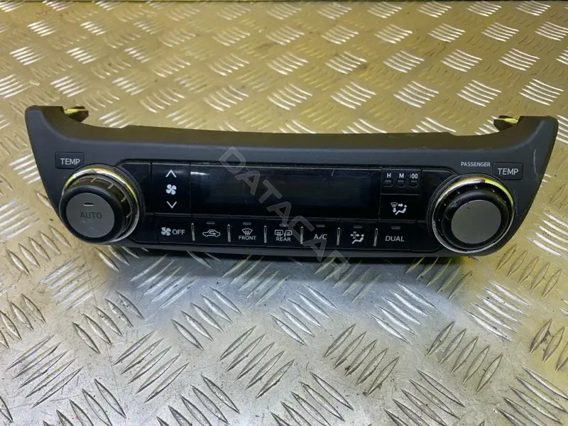 Блок управления климат-контролем 8401060A40