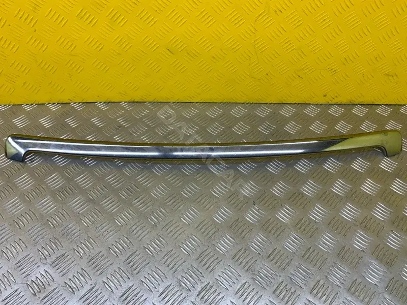 Молдинг капота 7577160010