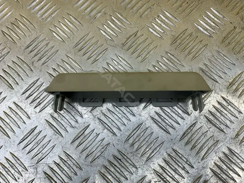Пластик салона 733100K020