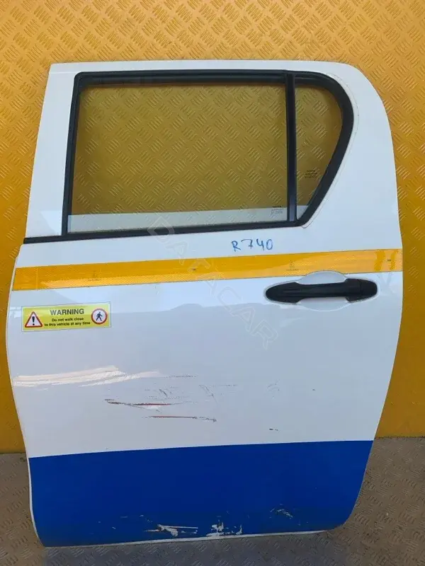 Стекло двери 681240K250