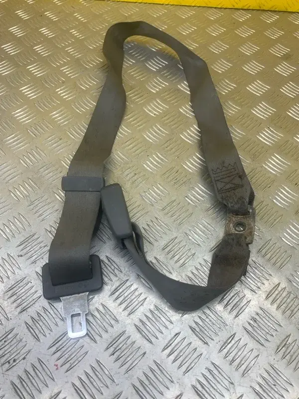 Ремень безопасности 733800K190