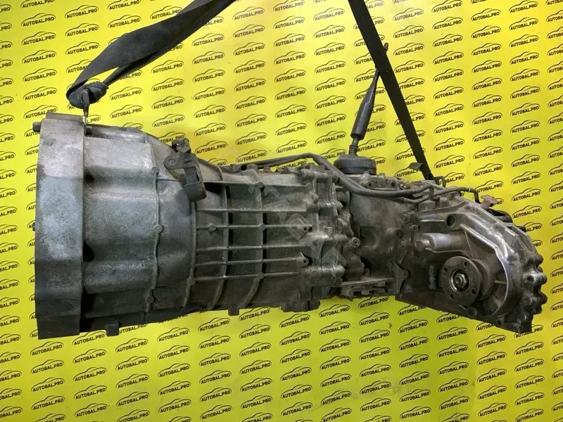 Механическая коробка передач (МКПП) 32010EB510