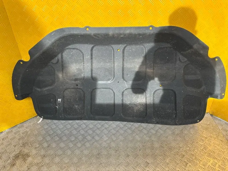 Шумоизоляция капота 7116134100