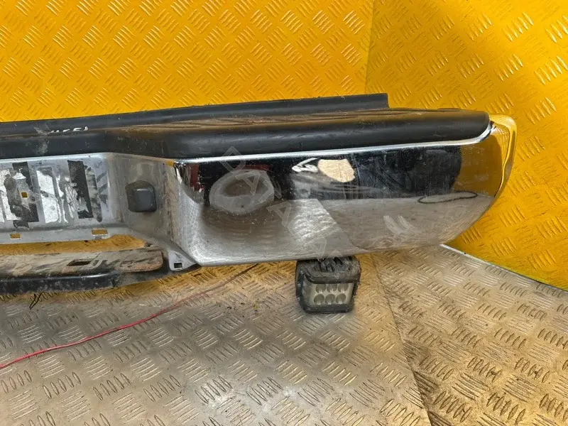 Задний бампер 85022ZP60A
