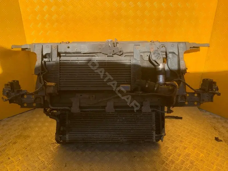 Радиатор охлаждения 21460EB30A