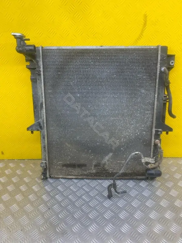 Радиатор охлаждения 1350A183