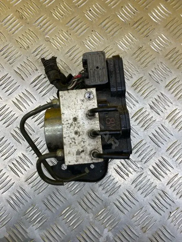 Блок управления АБС 8954171780