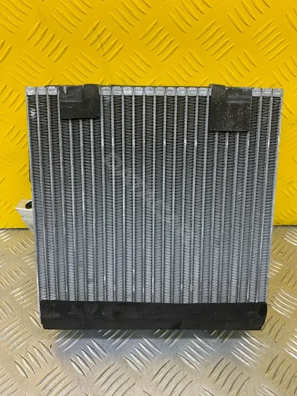 Испаритель кондиционера 27280EB31A