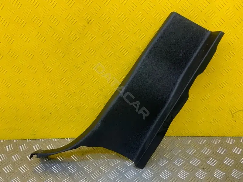 Обшивка стойки задней 62513KK060