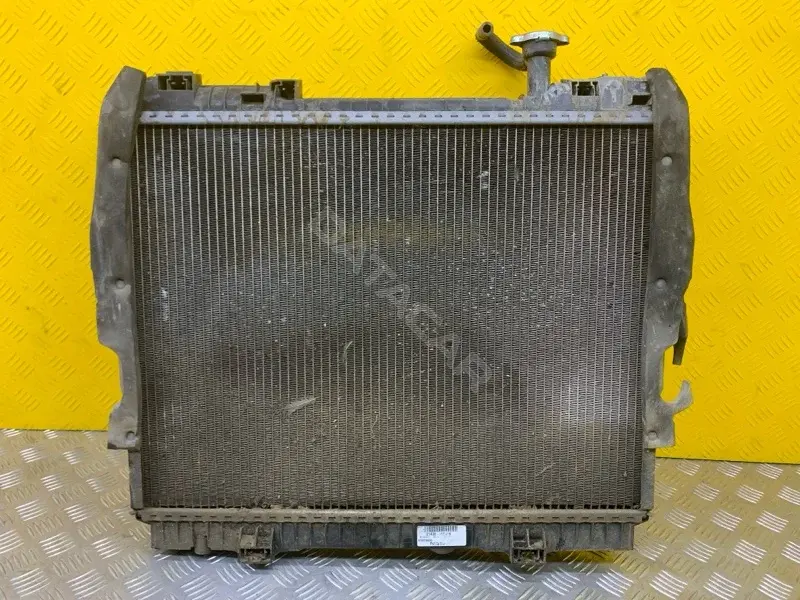 Радиатор охлаждения 21400MD41B