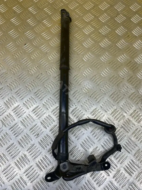Амортизатор крышки багажника, капота, заднего стекла 6892042010