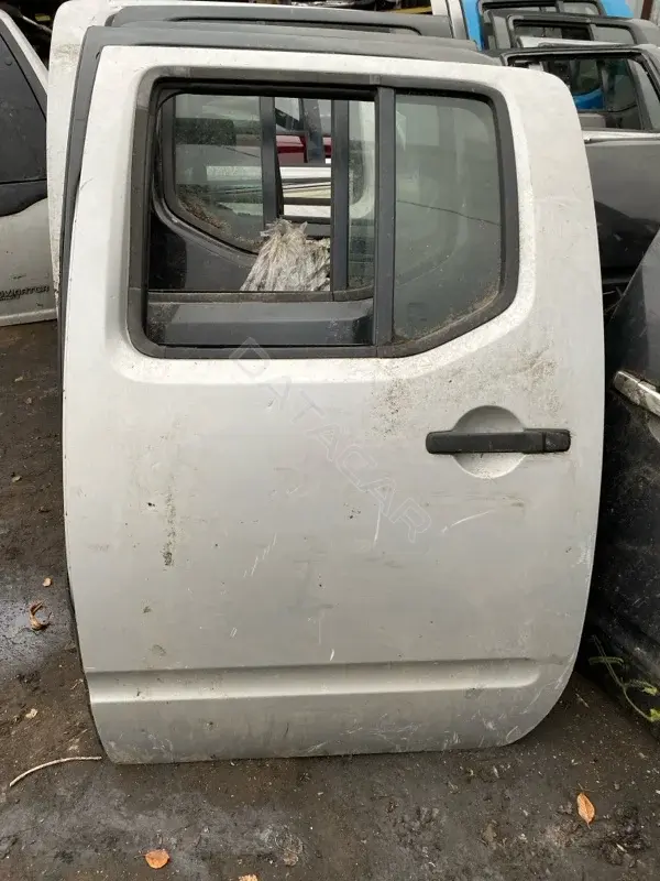 Дверь 82101EB332