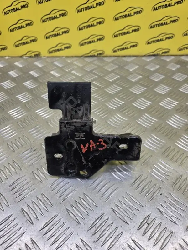Замок капота 6Q0823480D