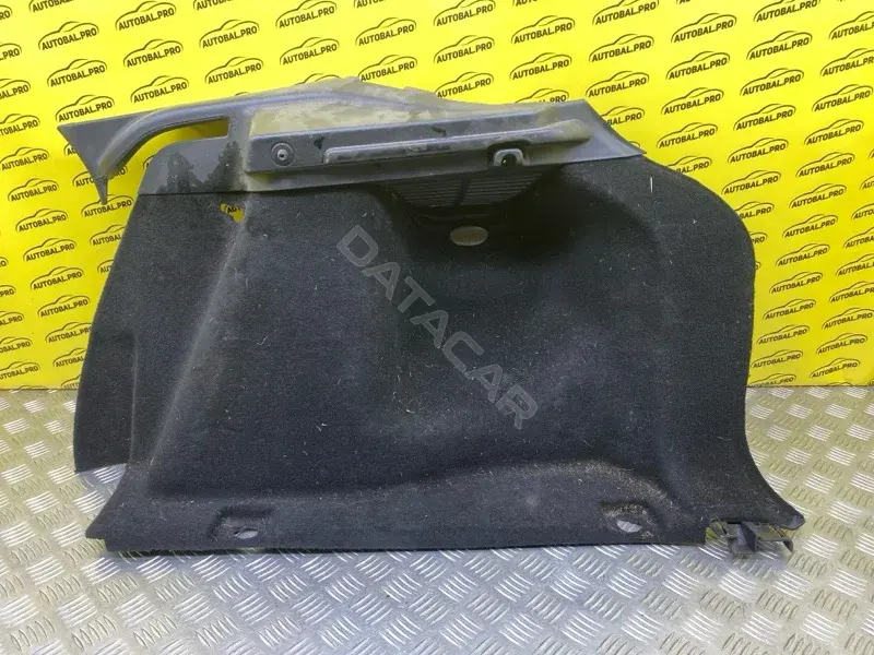 Обшивка багажника BJ3245430