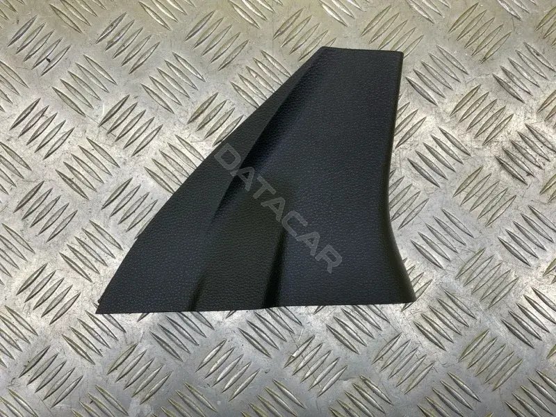 Пластик салона 674910C070