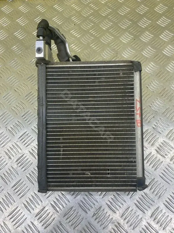 Испаритель кондиционера 7810A036