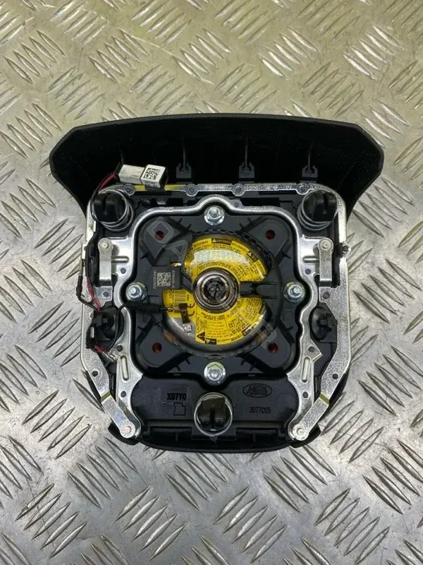 Подушка безопасности HY32043B13CB8PVJ